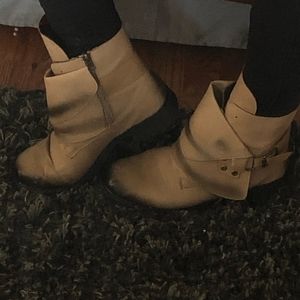 Funky boots (Sz 11) but a small size 11